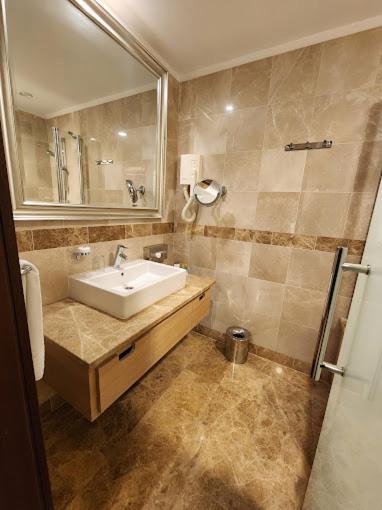 Hotel El Aurassi Isly 외부 사진